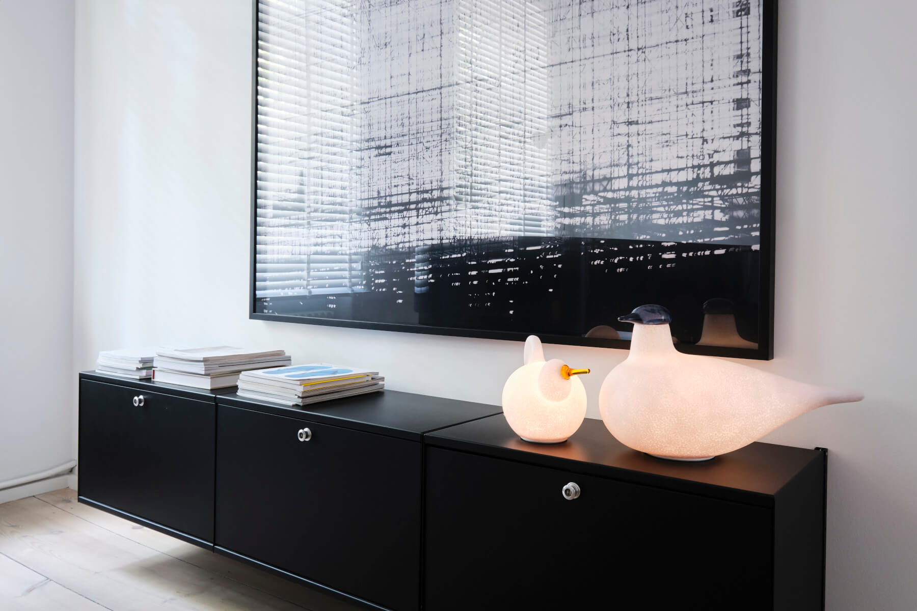 Magis Linnut Siiri LED Leuchte, skulpturales Design, hochwertig und modern – perfekter Lichtakzent für Wohnräume