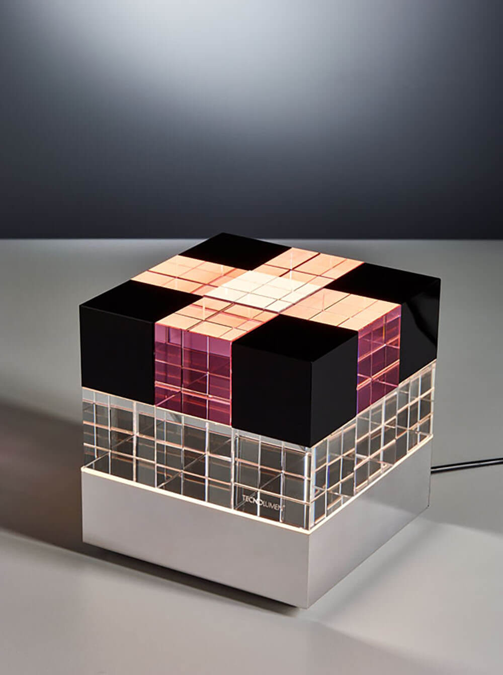 Tecnolumen Cubelight Tischleuchte rosa