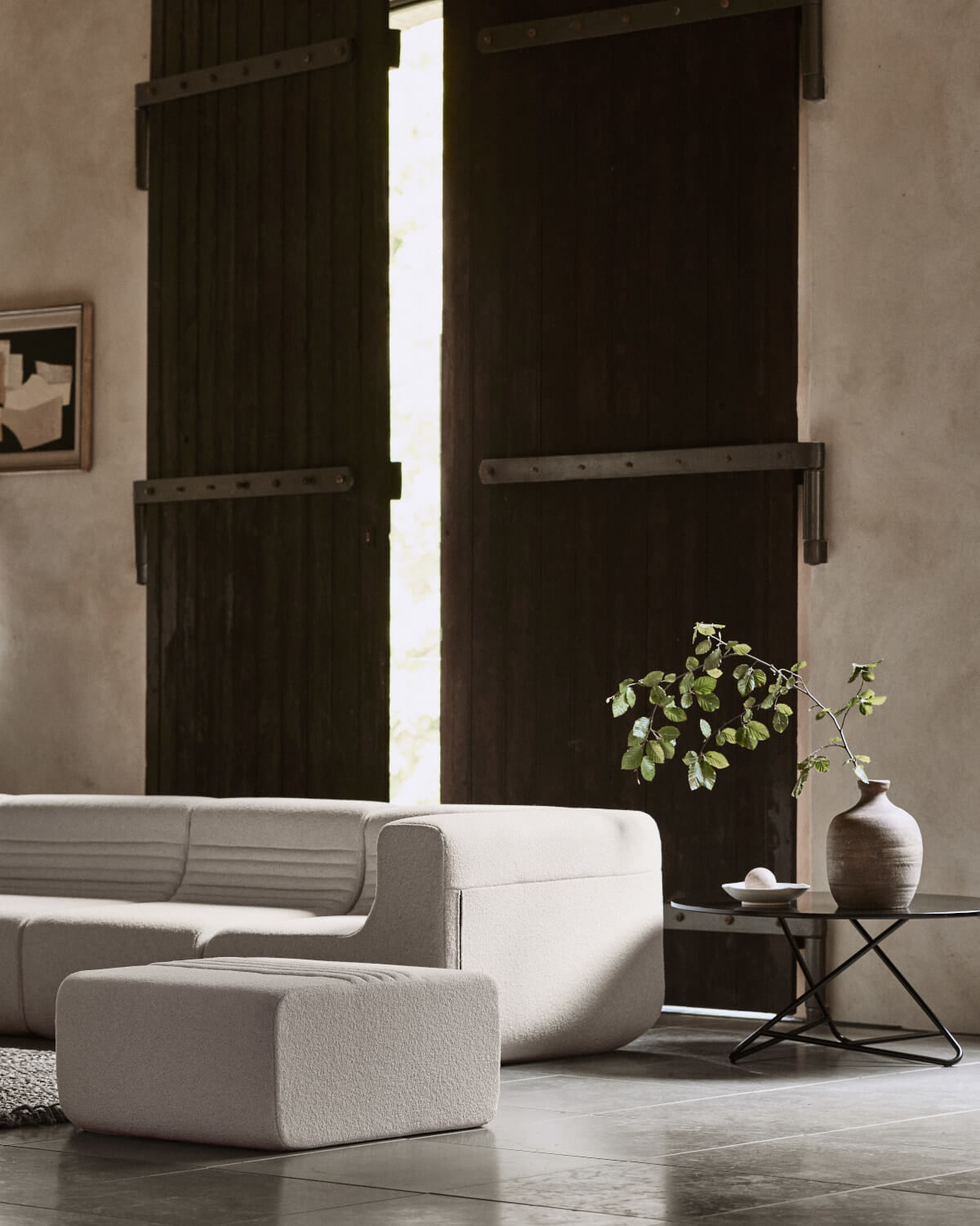 Moderner Softline Tribeca Beistelltisch als praktischer Ablagetisch für Sofa, Sessel und Wohnräume