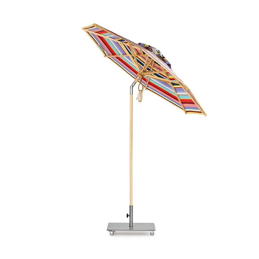 Gekippter Weishäupl Klassiker Schirm mit Multicolor Bespannung