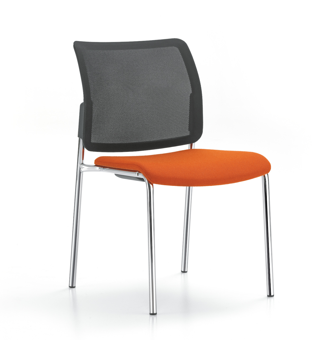 Yanos Vierbeinstuhl mit Netzrücken