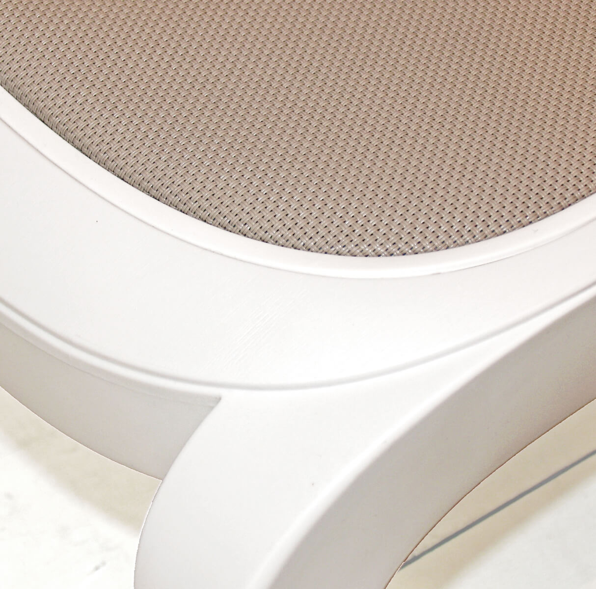 Nardi Omega Liege, leicht, langlebig und wetterbeständig – stilvolle Sitz- und Liegefläche für Garten & Balkon