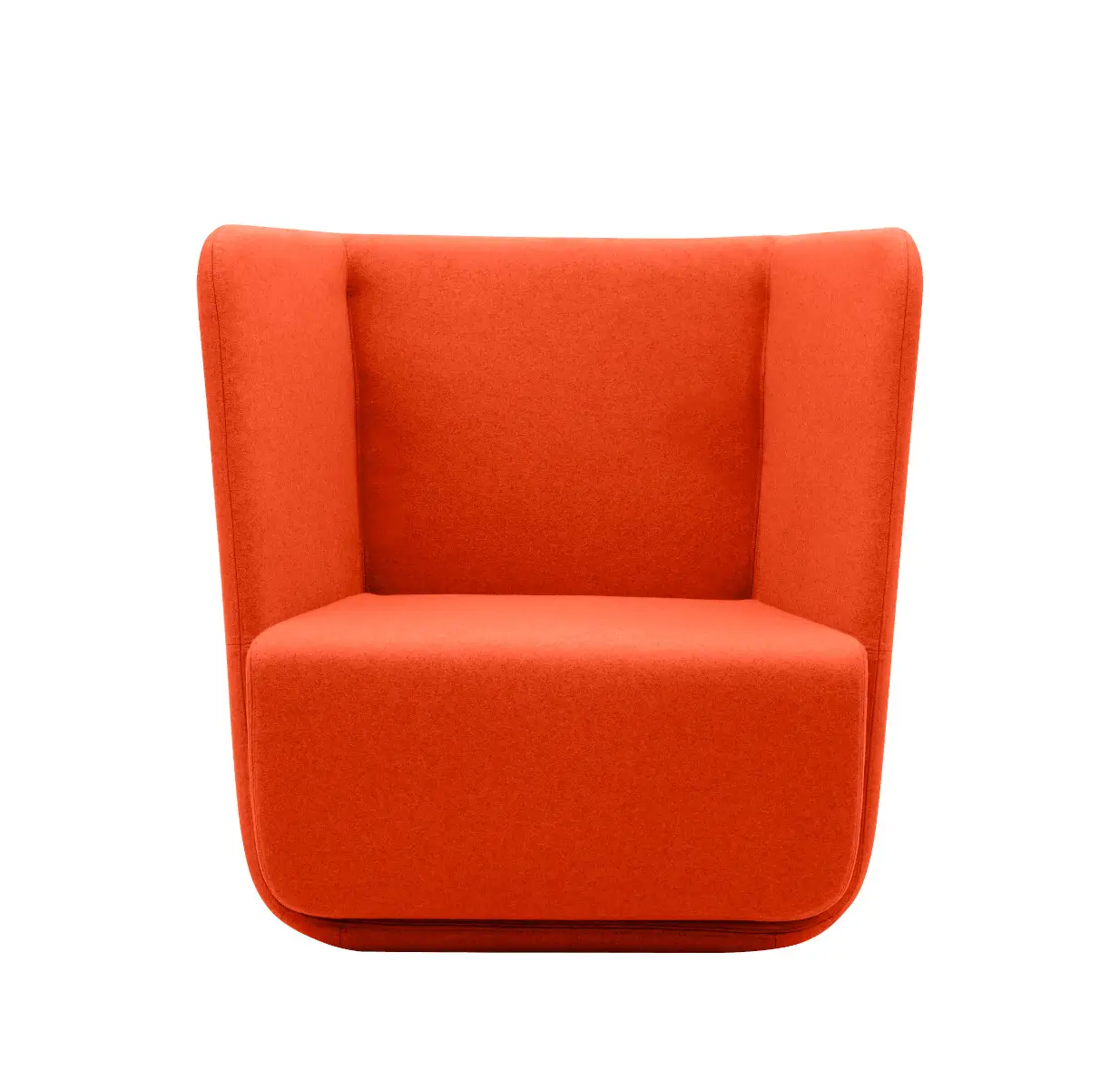 Softline Basket Sessel in Orange in Vorderansicht mit hoher gepolsterter Rückenlehne, seitlichen Polsterwangen und breiter Sitzfläche.