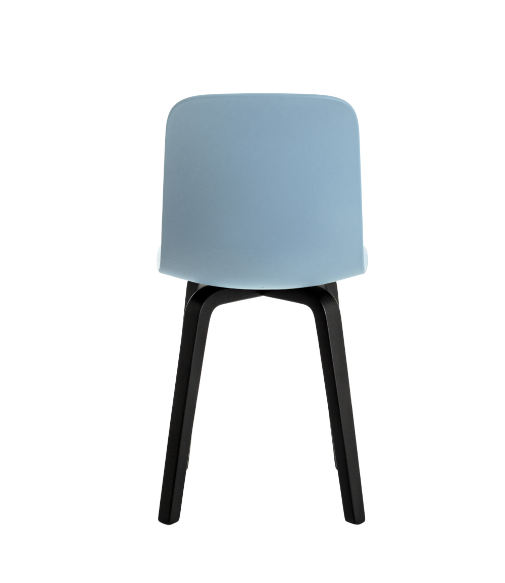 Magis Substance Stuhl, Esche schwarz / hellblau, Designstuhl aus Italien, komfortabel, modern, langlebig