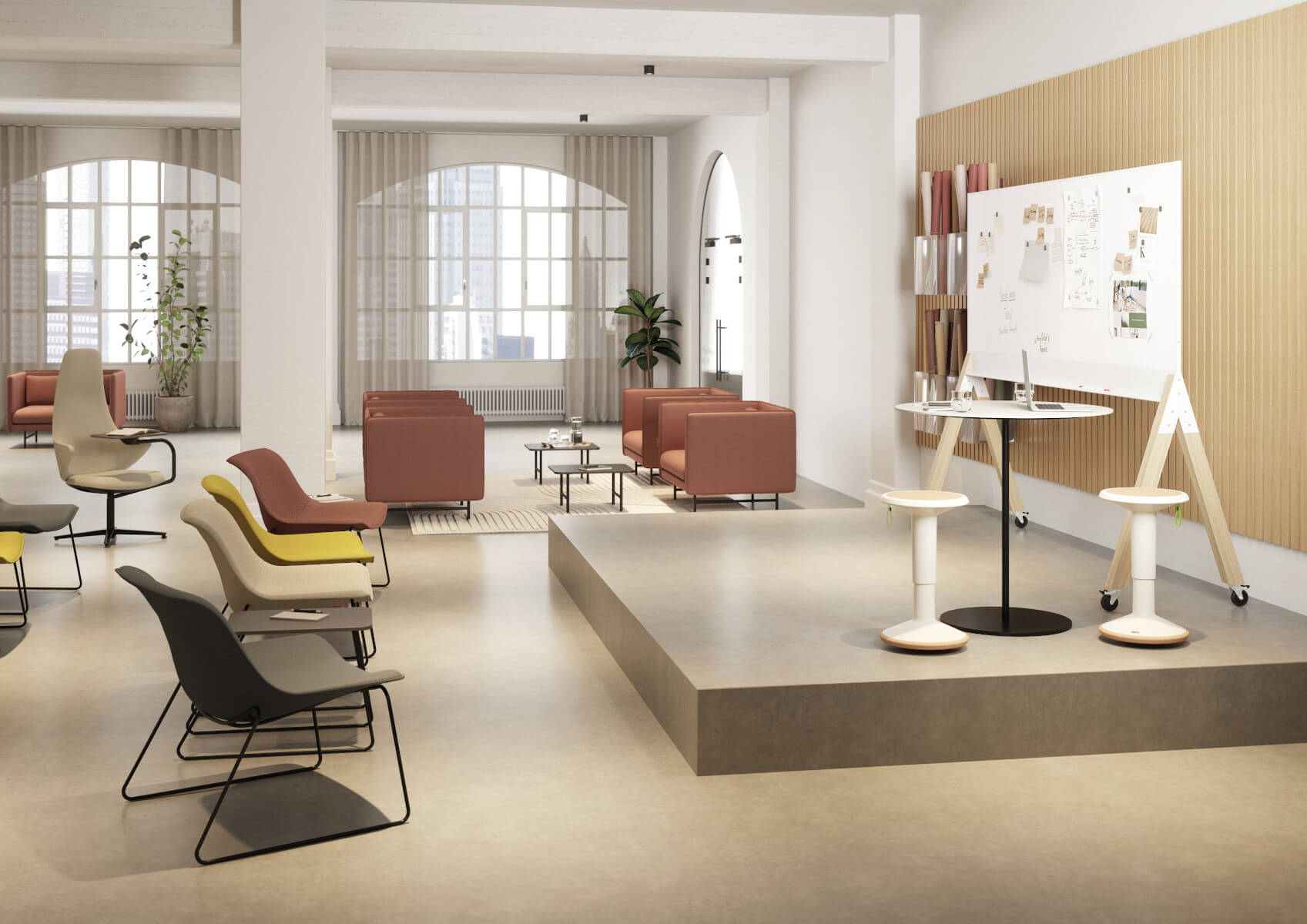 Moderner Interstuhl ECO UP Sitzhocker mit langlebigem Bezug und robustem Rahmen für vielseitigen Einsatz.