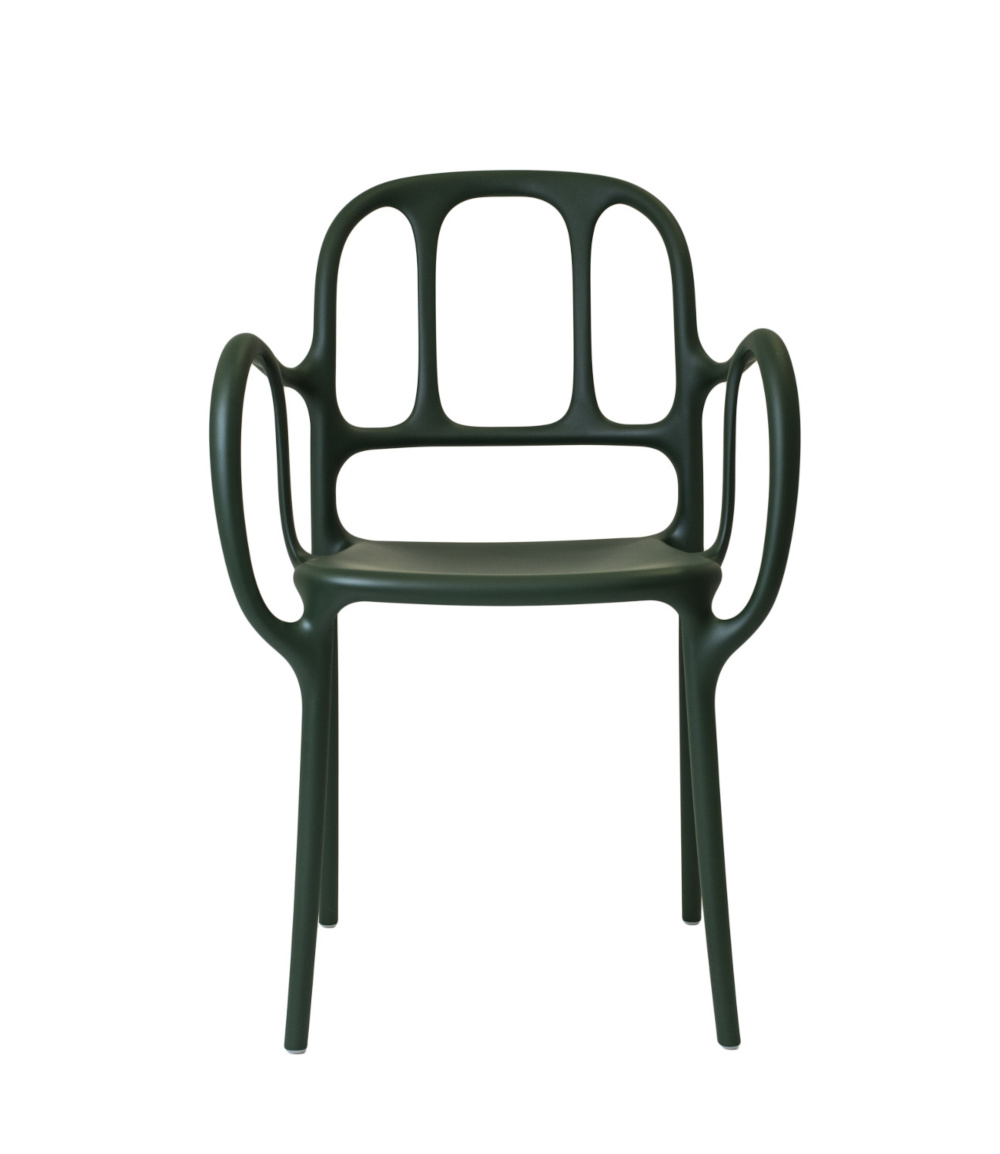 Magis Milà Stuhl dunkelgrün, moderner Design-Stuhl, ergonomisch, bequem, hochwertiges italienisches Design