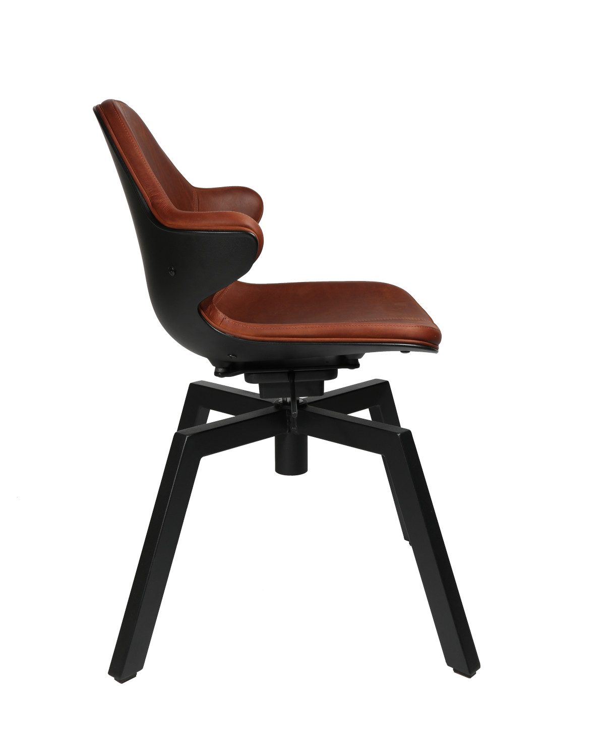 Hochwertiger Wagner W-Loft Sessel mit robustem Vierkant-Stahl-Gestell und Höhenverstellung