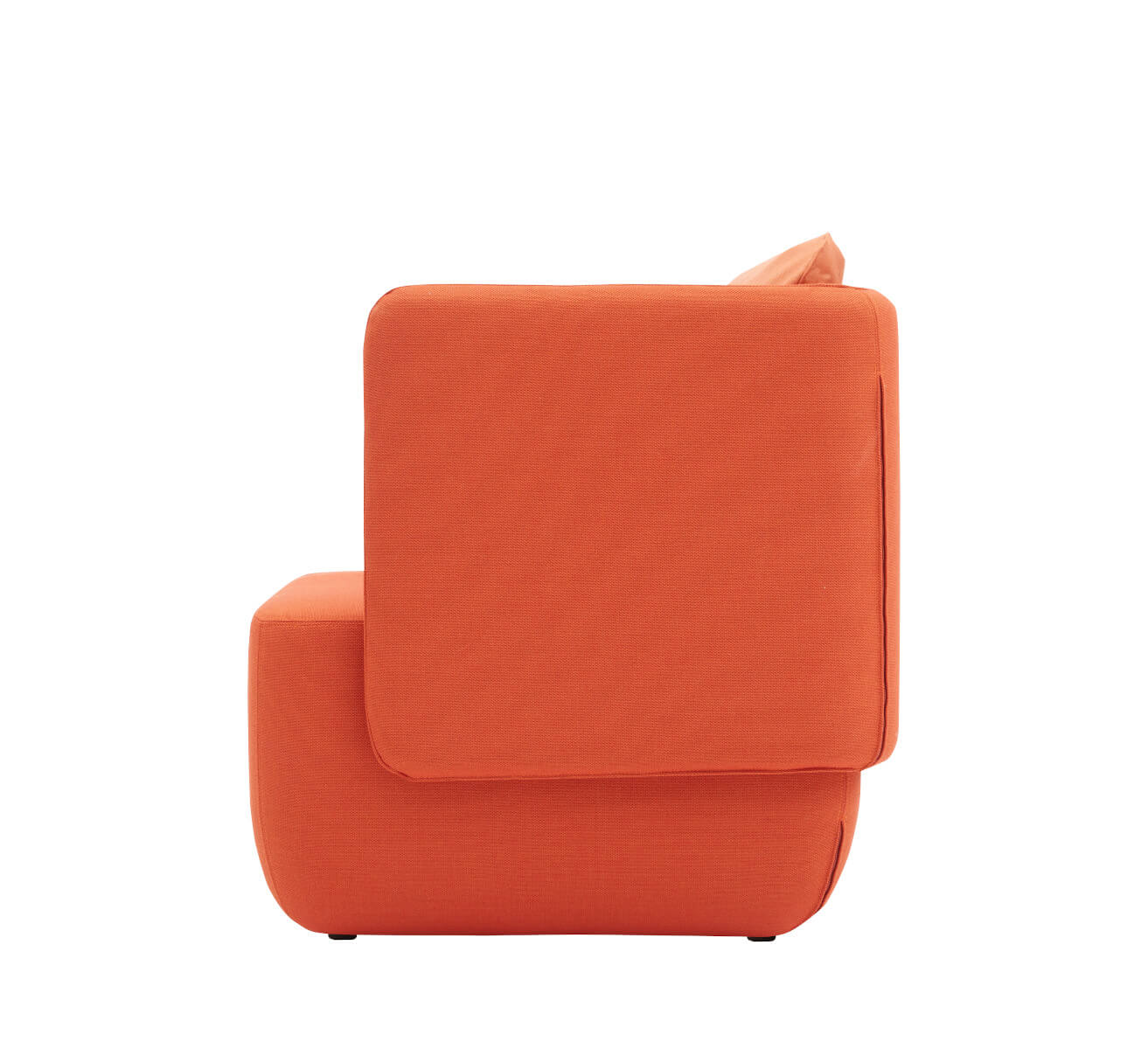 Softline Opera niedriger Sessel, komfortabler Lounge- und Wohnzimmersessel mit hochwertiger Polsterung und modernem Design