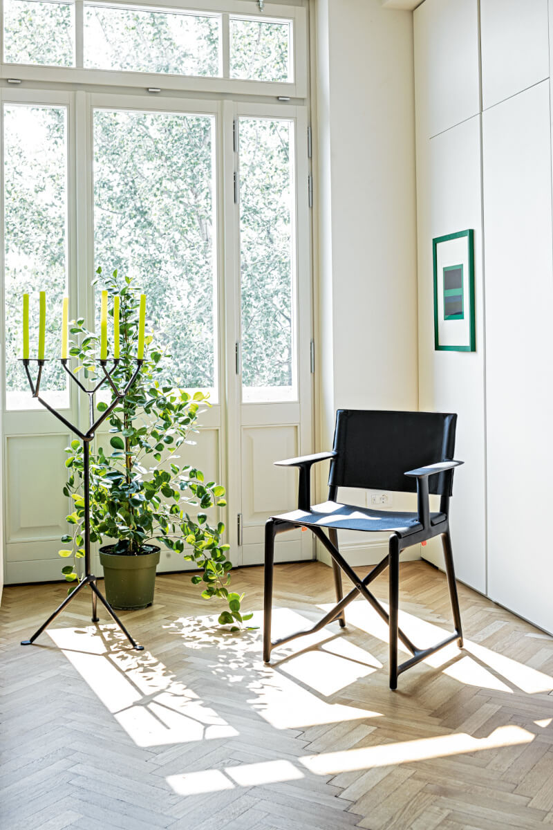 Magis Stanley Regiestuhl – Modernes Premium-Interieur & Outdoor Magis Stanley Regiestuhl im minimalistischen Wohn- oder Außenbereich, leicht, robust und elegant – Premium-Design
