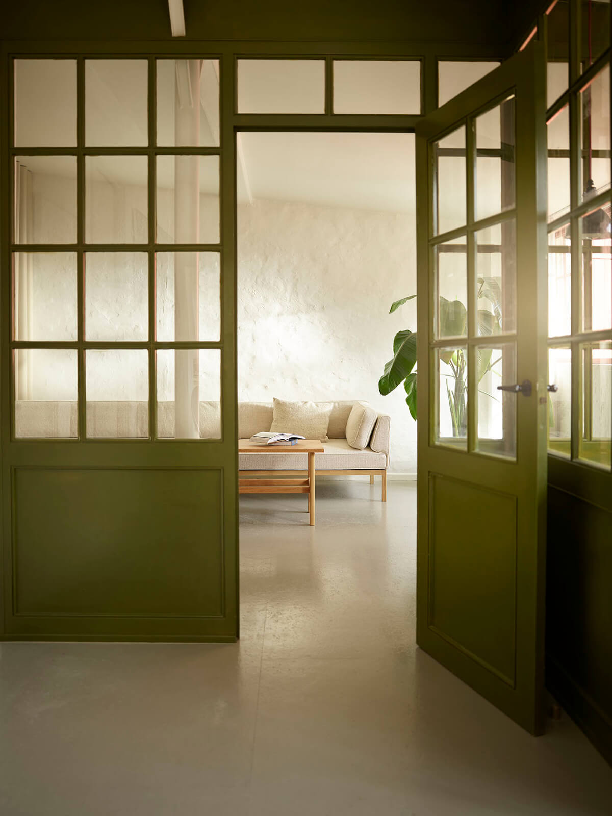 Heller FDB Møbler D33 Couchtisch aus Eiche – vereint Funktion, Ästhetik und dänische Handwerkskunst