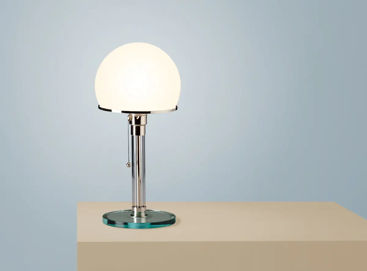 tecnolumen-wg24-bauhaus-tischleuchte-opalglas.webp?width=3000
