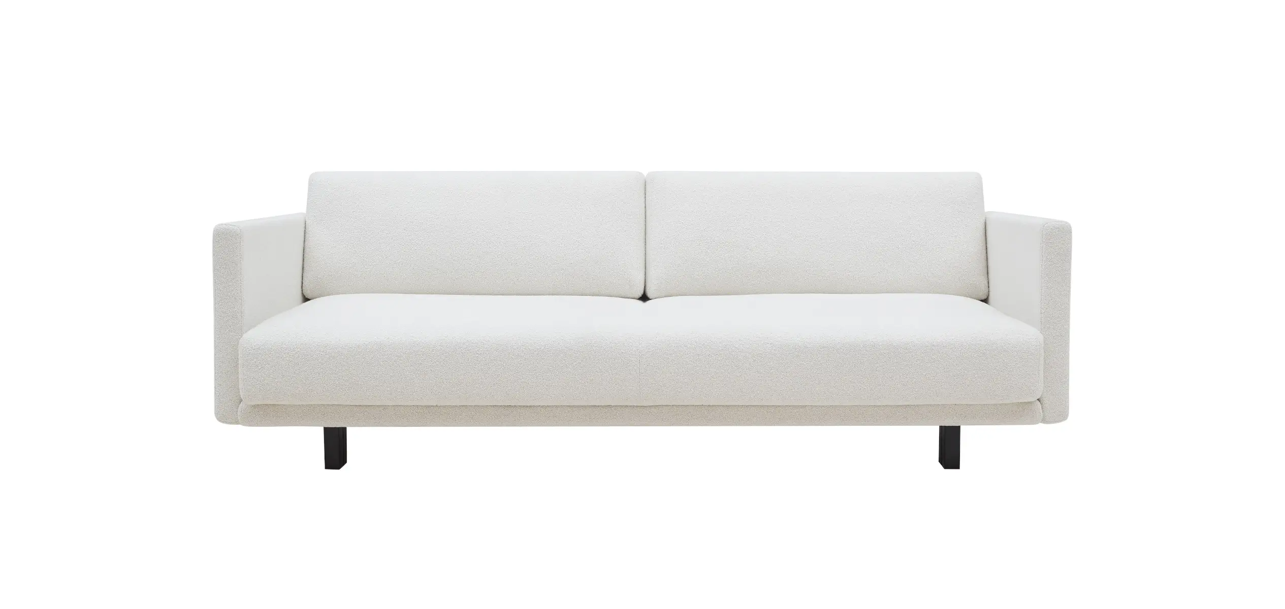 Softline Meghan Sofa in Weiß in gerader Vorderansicht mit zwei Rückenkissen, breiter gepolsterter Sitzfläche, geraden Armlehnen und schwarzen Füßen.