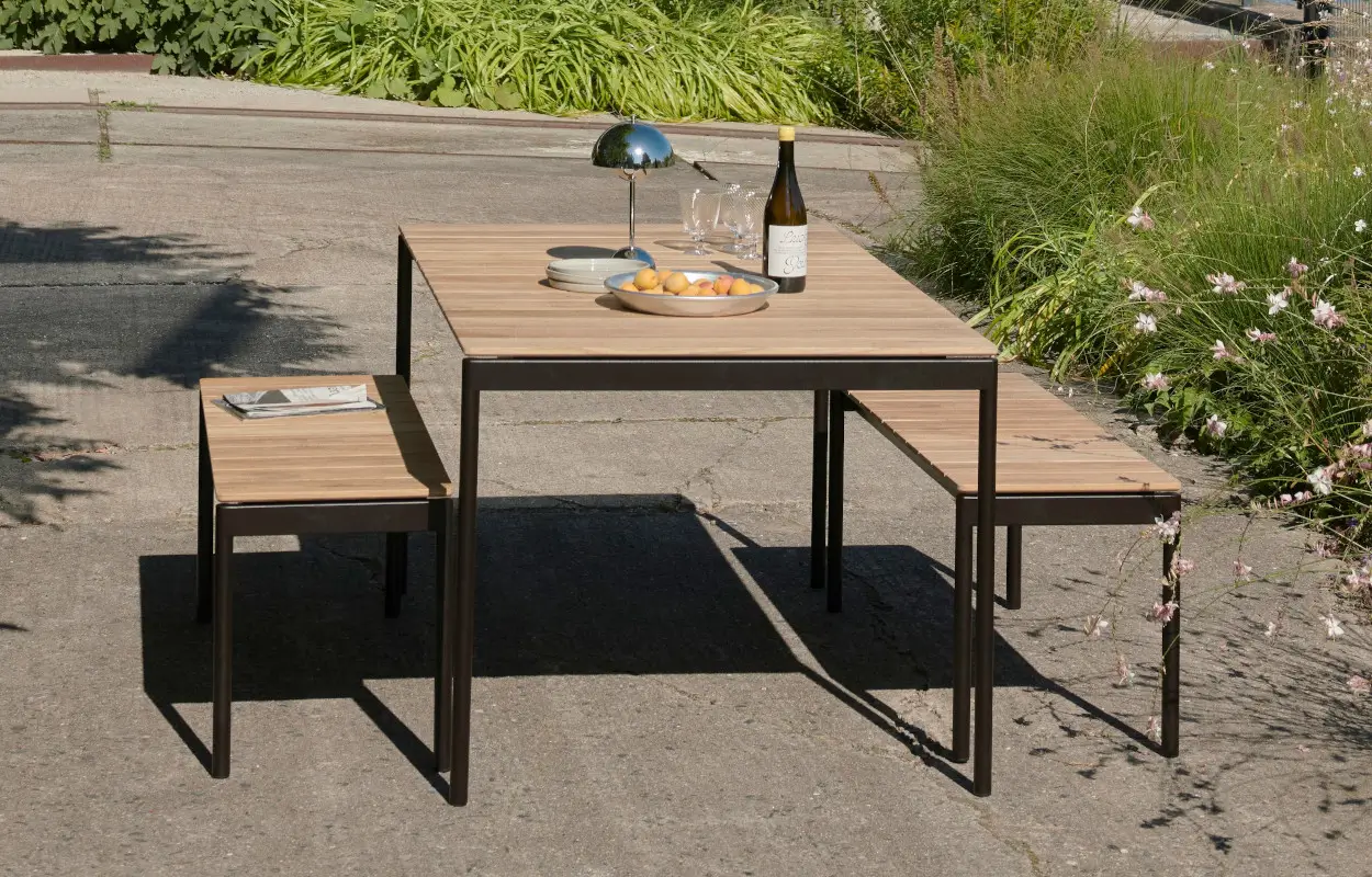 gartenmoebel-teakholz-terrasse-mediterran.webp?width=3000