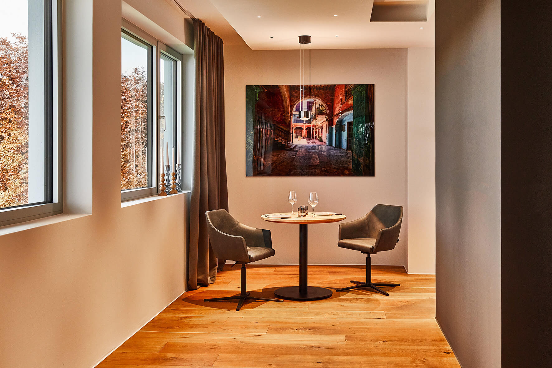 Wagner W-Cube 5 Komfortsessel mit schwarzem Aluminium-5-Strahl-Gestell, ergonomisch und stilvoll fürs Büro