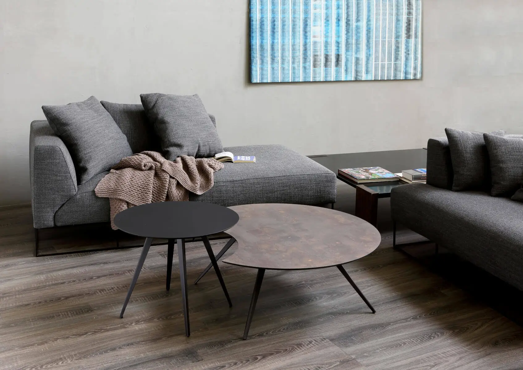 Zeus Lara Beistelltisch als eleganter Design-Beistelltisch in einer modernen Einrichtung.