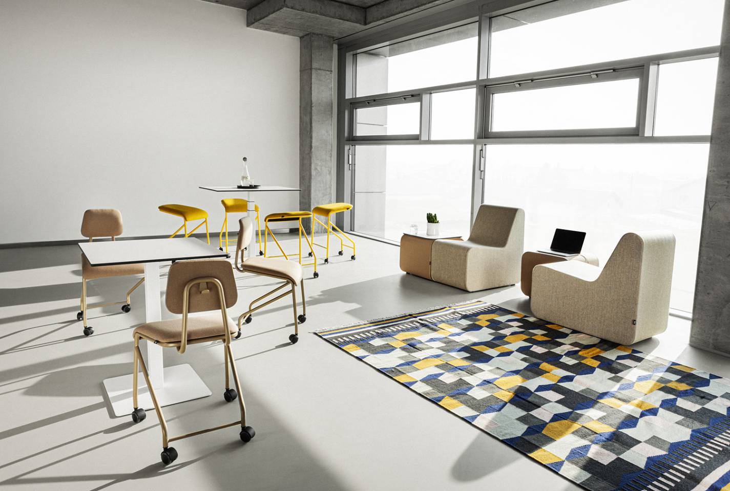 VANK Co Höhenverstellbar Besprechungstisch CT 070700 Ambiente