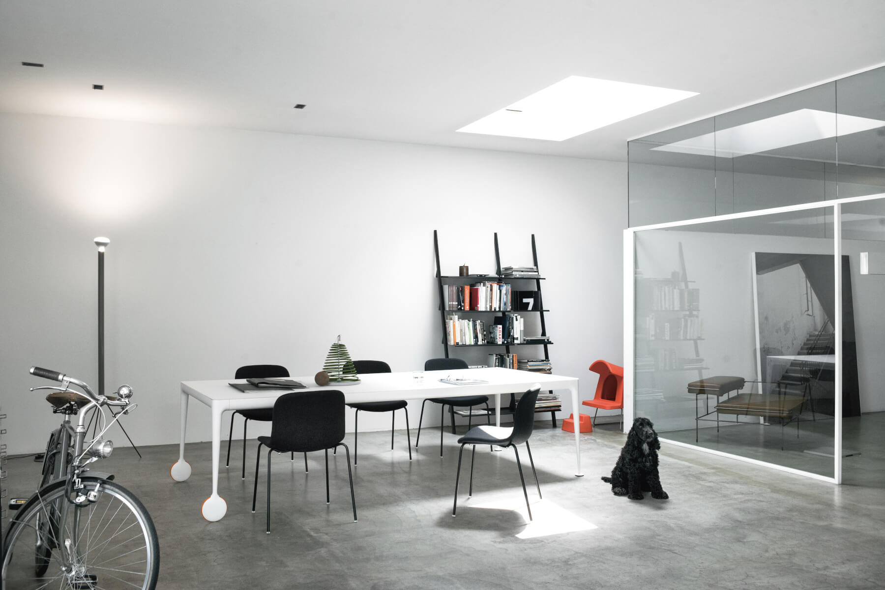 Magis Big Will Ausziehtisch – Minimalistisches Ambiente Moderner Magis Big Will Tisch, erweiterbar, hochwertiges Material, ideal für Esszimmer oder Besprechungsräume