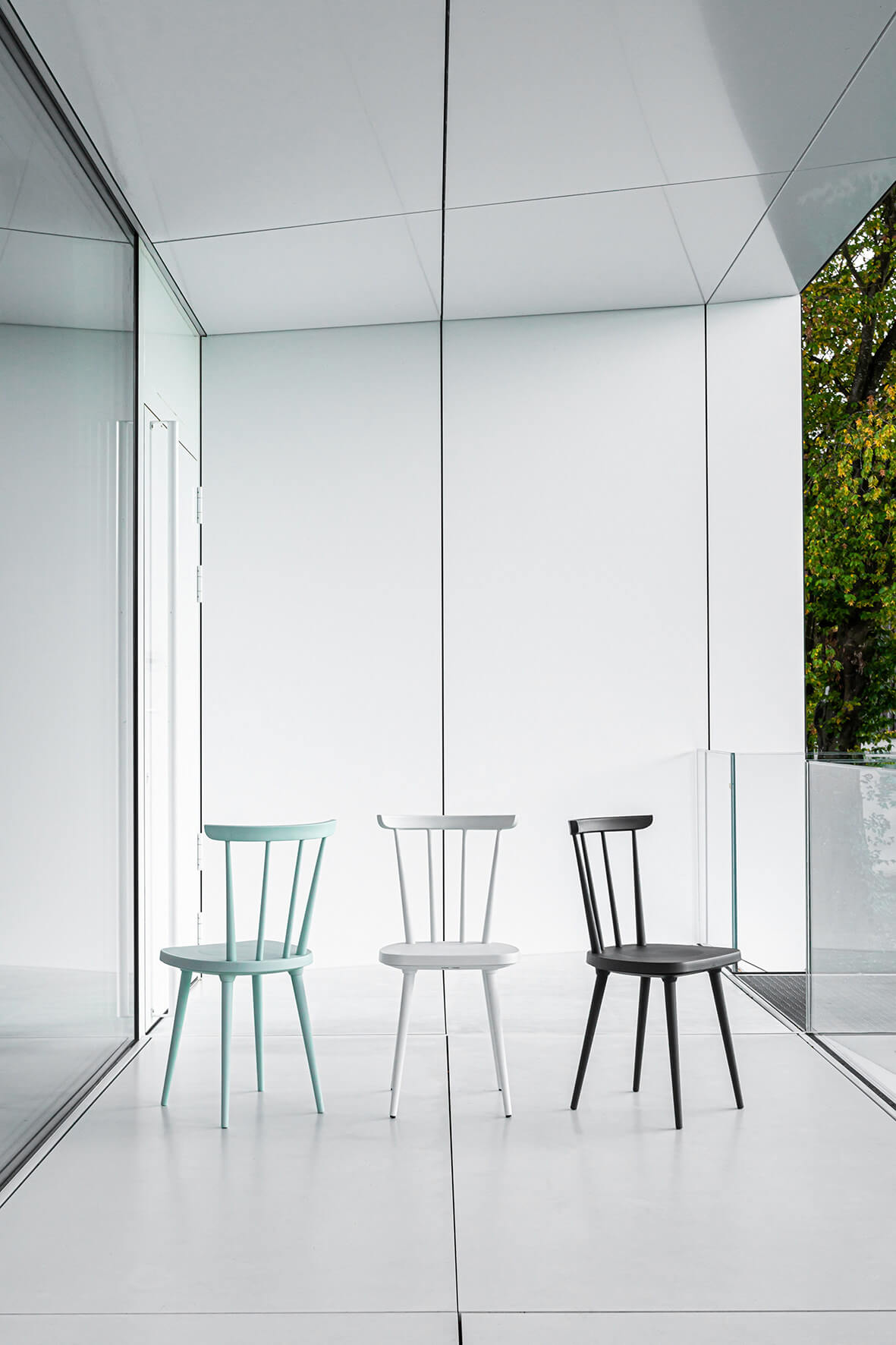 Komfortabler Wagner W-1960 Chairity Stuhl, modernes Design, ideal für Homeoffice