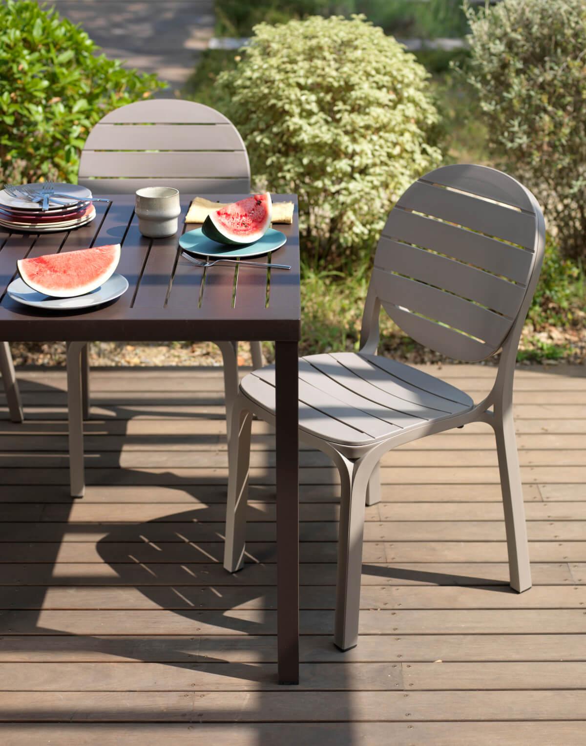 Nardi Erica Gartenstuhl auf Terrasse, wetterfest, langlebig und komfortabel – italienisches Outdoor-Design