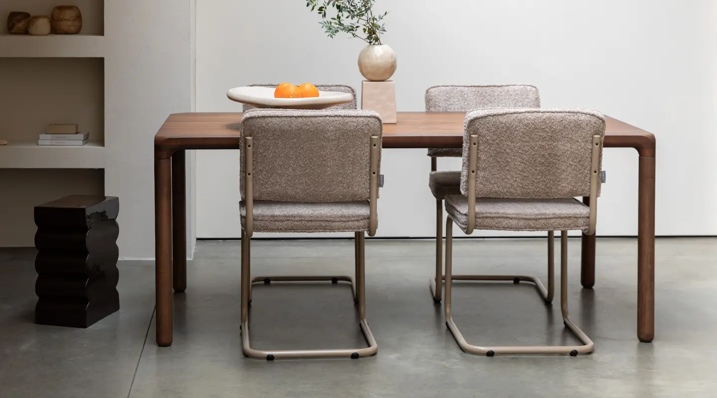 zuiver-ridge-kink-soft-freischwinger-beige.webp?width=3000