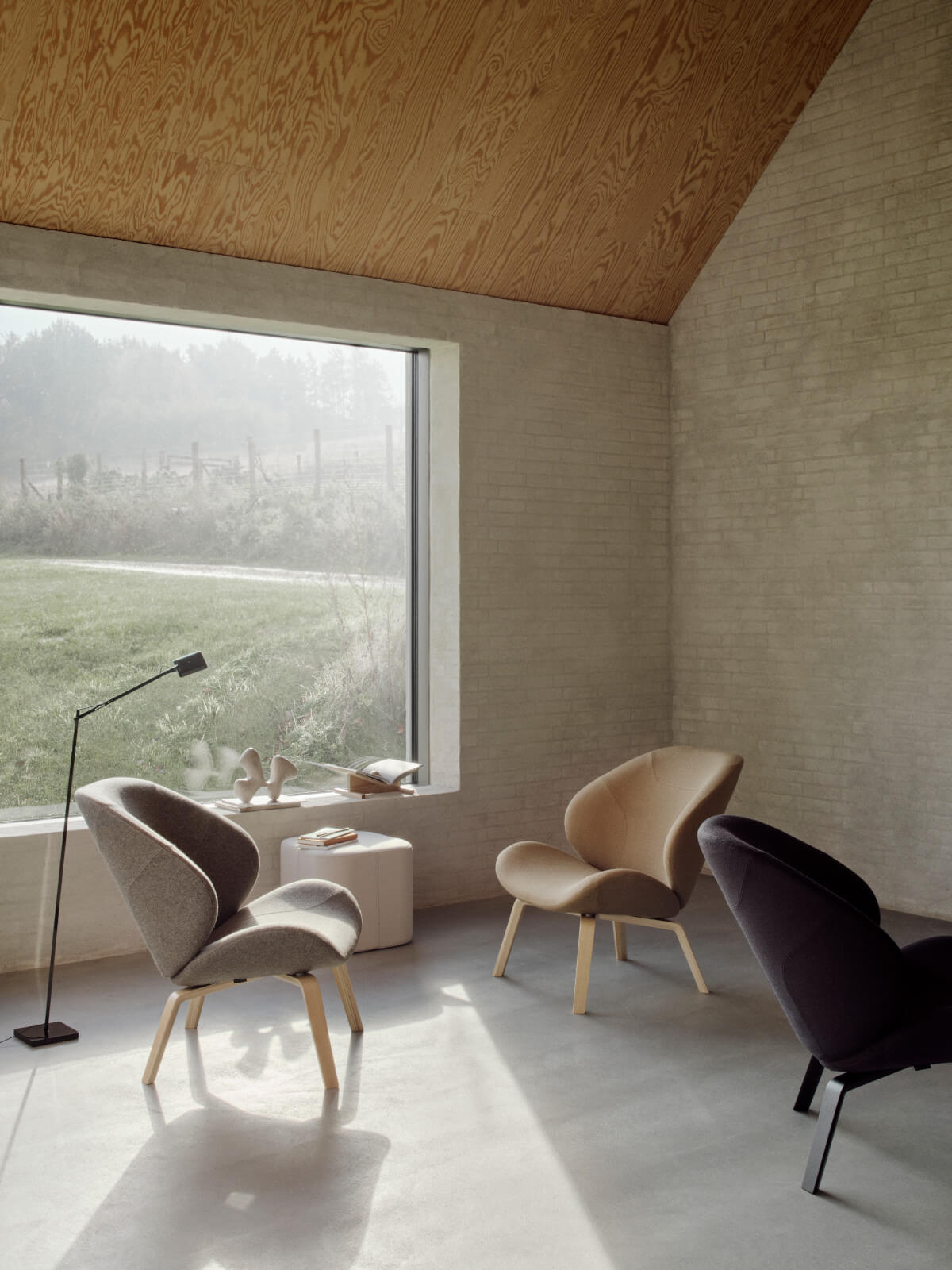 Softline Eden Polstersessel, moderner Sessel mit bequemer Sitzfläche und robustem Rahmen, vielseitig und wohnlich