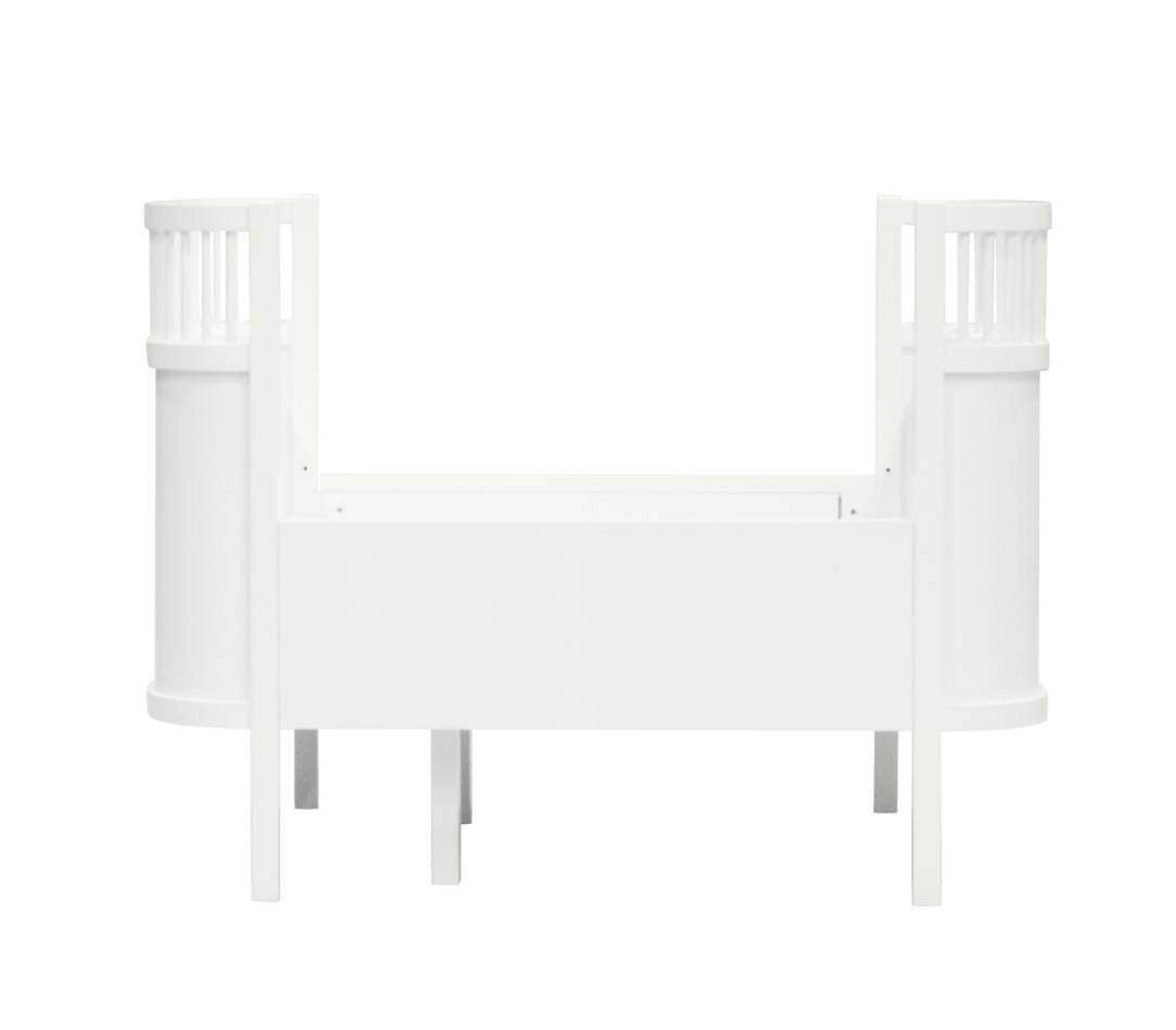 Das Sebra Bett Baby & Junior, weiß Sebra Das Sebra Bett Baby Junior Weiss 200130025 Design Möbel