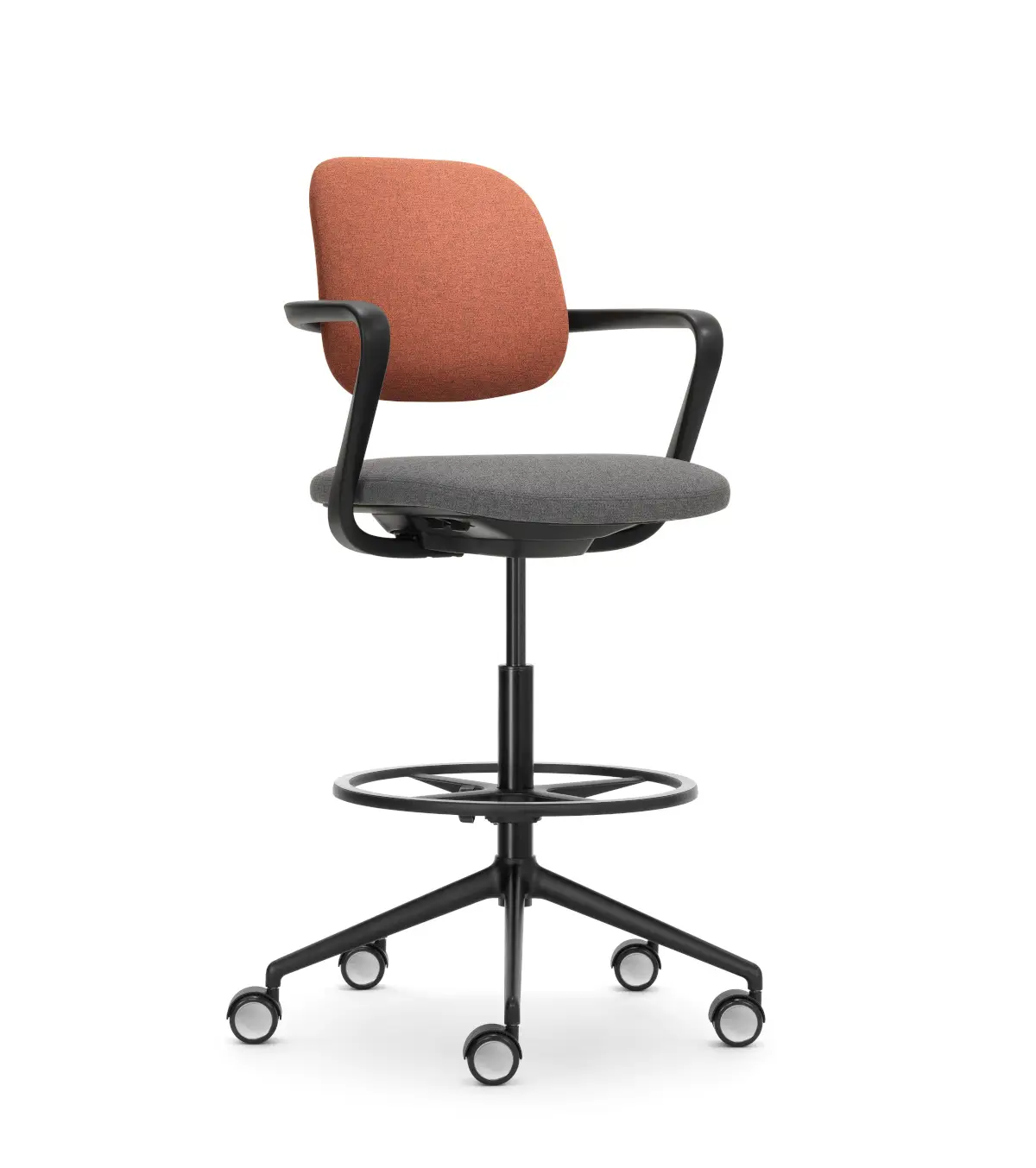 Girsberger Ategra High Stool mit Fußring, Rollen und komfortabler Polsterung für moderne Arbeitsbereiche.