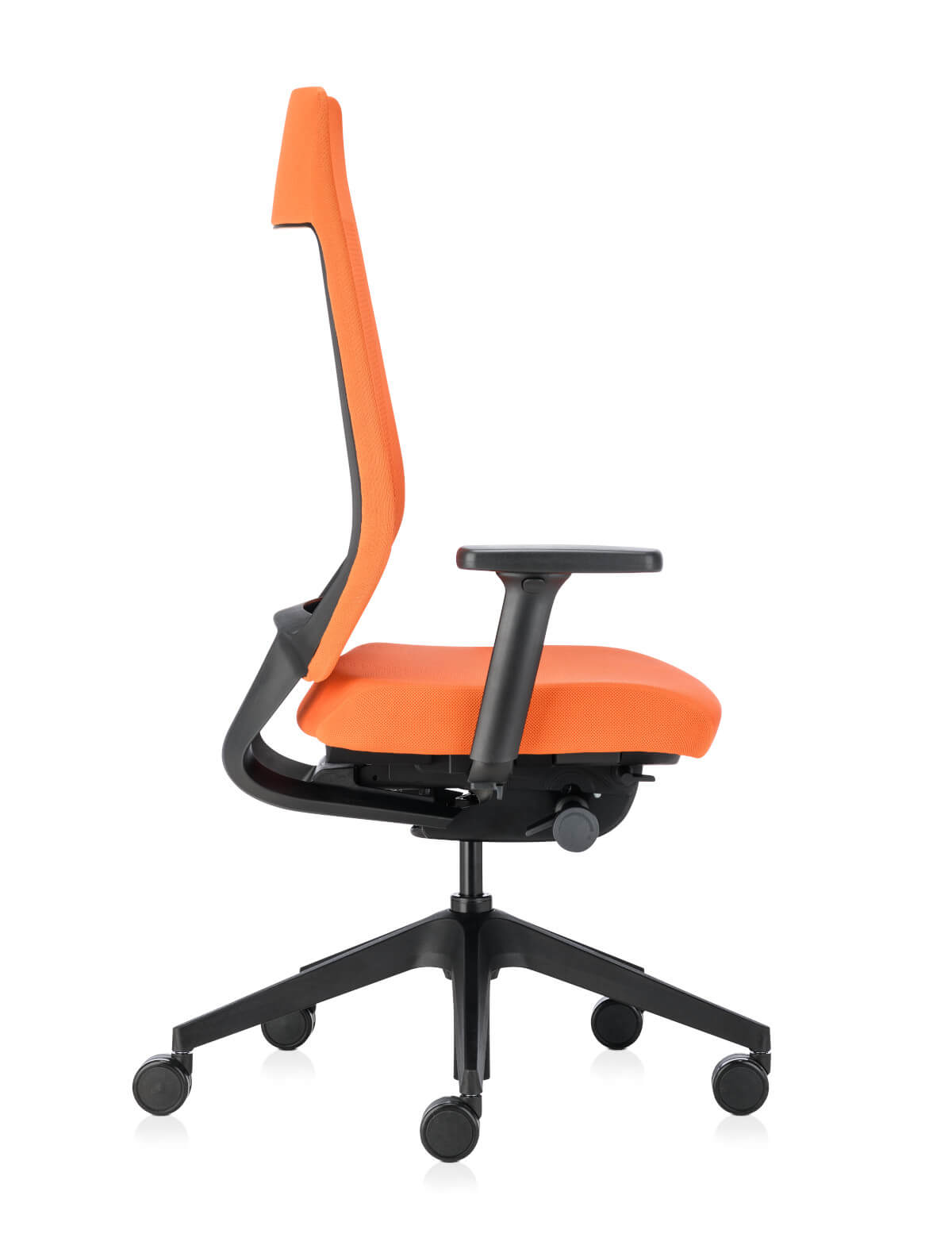 Ergonomischer Interstuhl JOYCEis3 JC212 Drehstuhl mit flexibler Rückenlehne, hoher Sitzqualität und ideal fürs Homeoffice