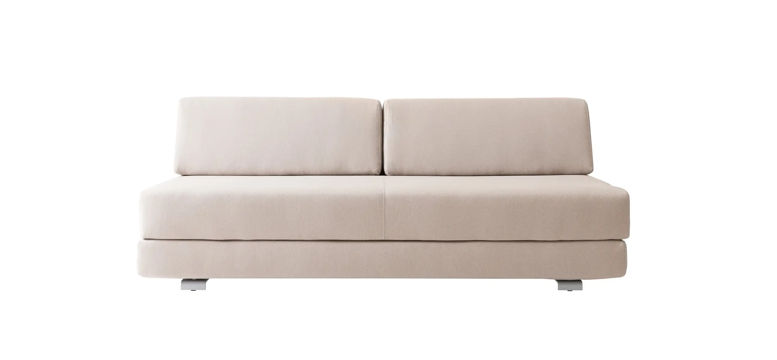 Softline Lounge Sofa 3-Sitzer in Beige aus vorderer Perspektive mit breiter Sitzfläche, zwei gepolsterten Rückenkissen und niedrigen Füßen.