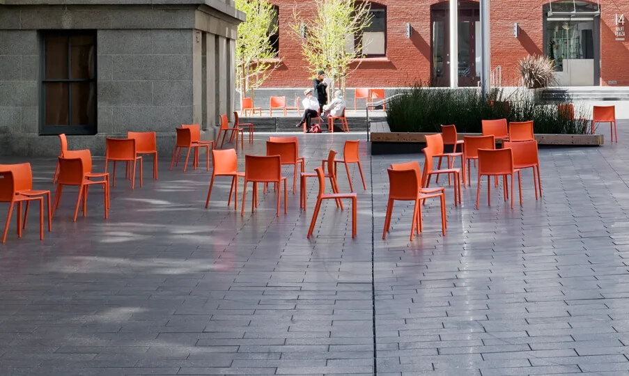 Magis Air-Chair – Skandinavisches Design Magis Air-Chair, stapelbar, leicht und hochwertig, stilvoll in skandinavischem oder minimalistischem Ambiente