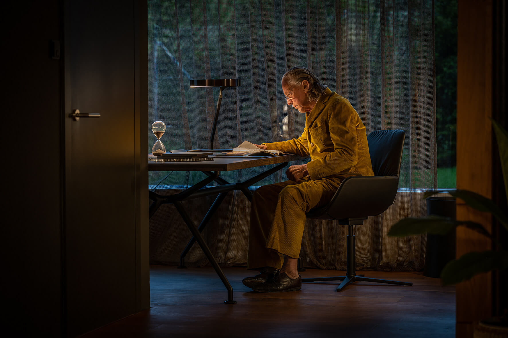 W-Club Sessel von Wagner mit poliertem 5-Strahl-Aluminiumgestell und ergonomischer Sitzform