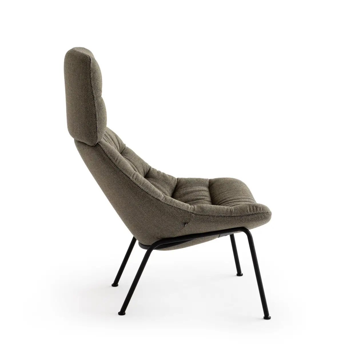 Seitenansicht des Noti Mishell Soft XL Sessels mit Rohrbeinen in Graubraun als freigestellte Produktansicht