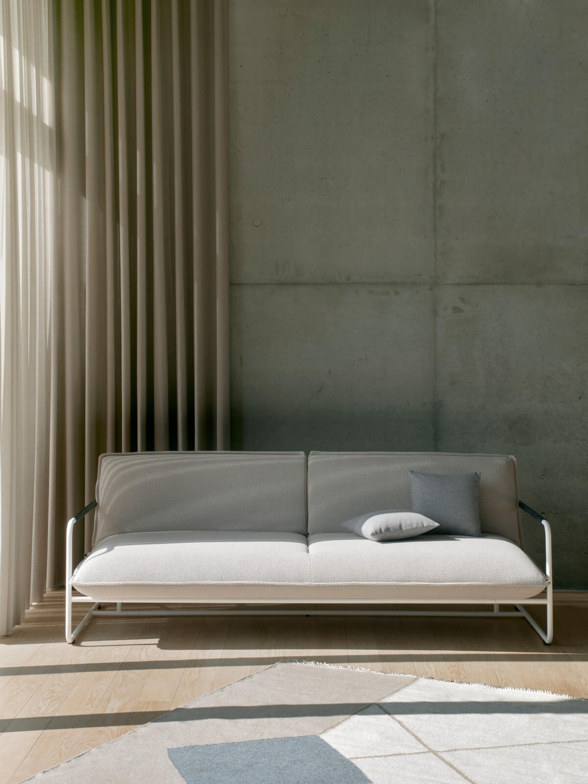 Softline Nova Sofa 3-Sitzer mit modernem Design, komfortabler Polsterung und klaren Linien für stilvolle Wohnräume