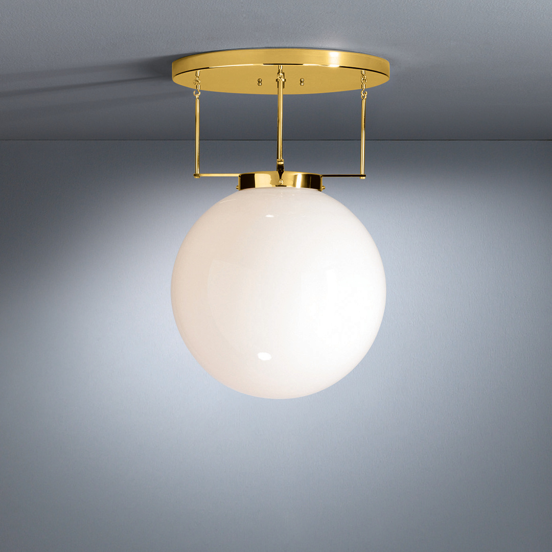 Tecnolumen DMB 26 Deckenleuchte im Bauhaus-Stil mit Messingoberfläche, edel verarbeitet, zeitloses Design für stilvolle Räume