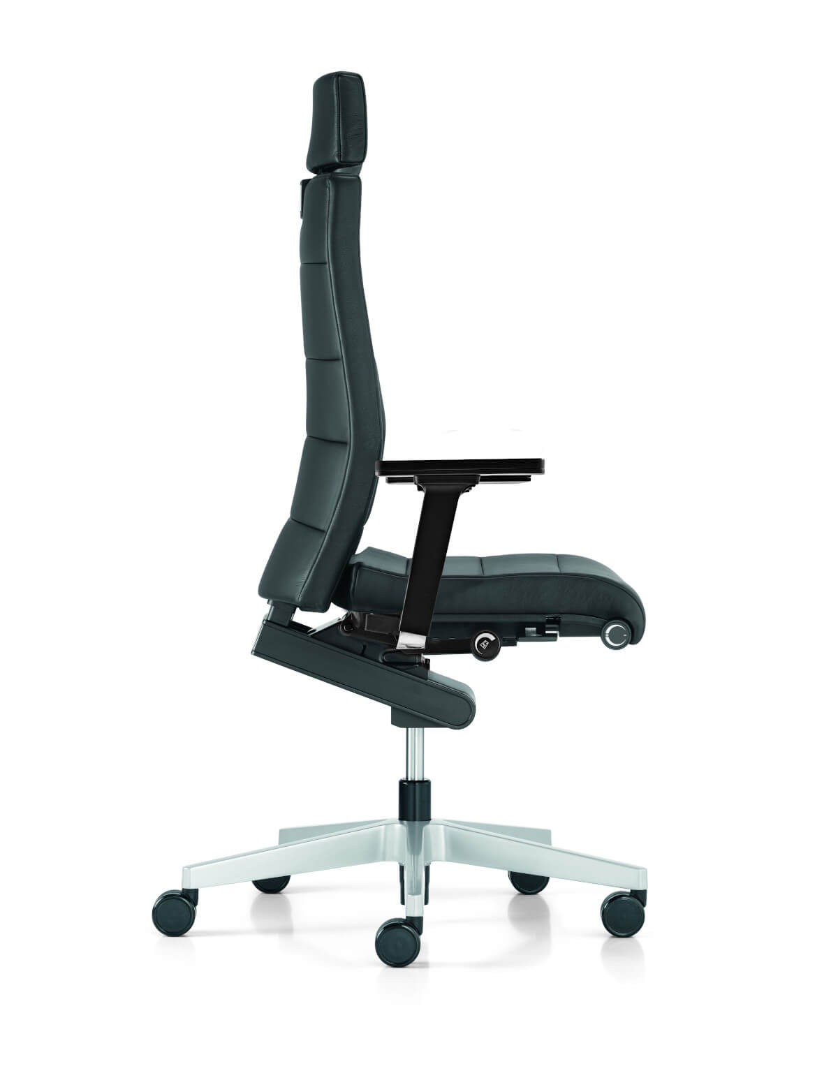 Interstuhl Champ 3C22 Drehstuhl mit gepolsterter Rückenlehne, modernem Design und hoher Sitzkomfort