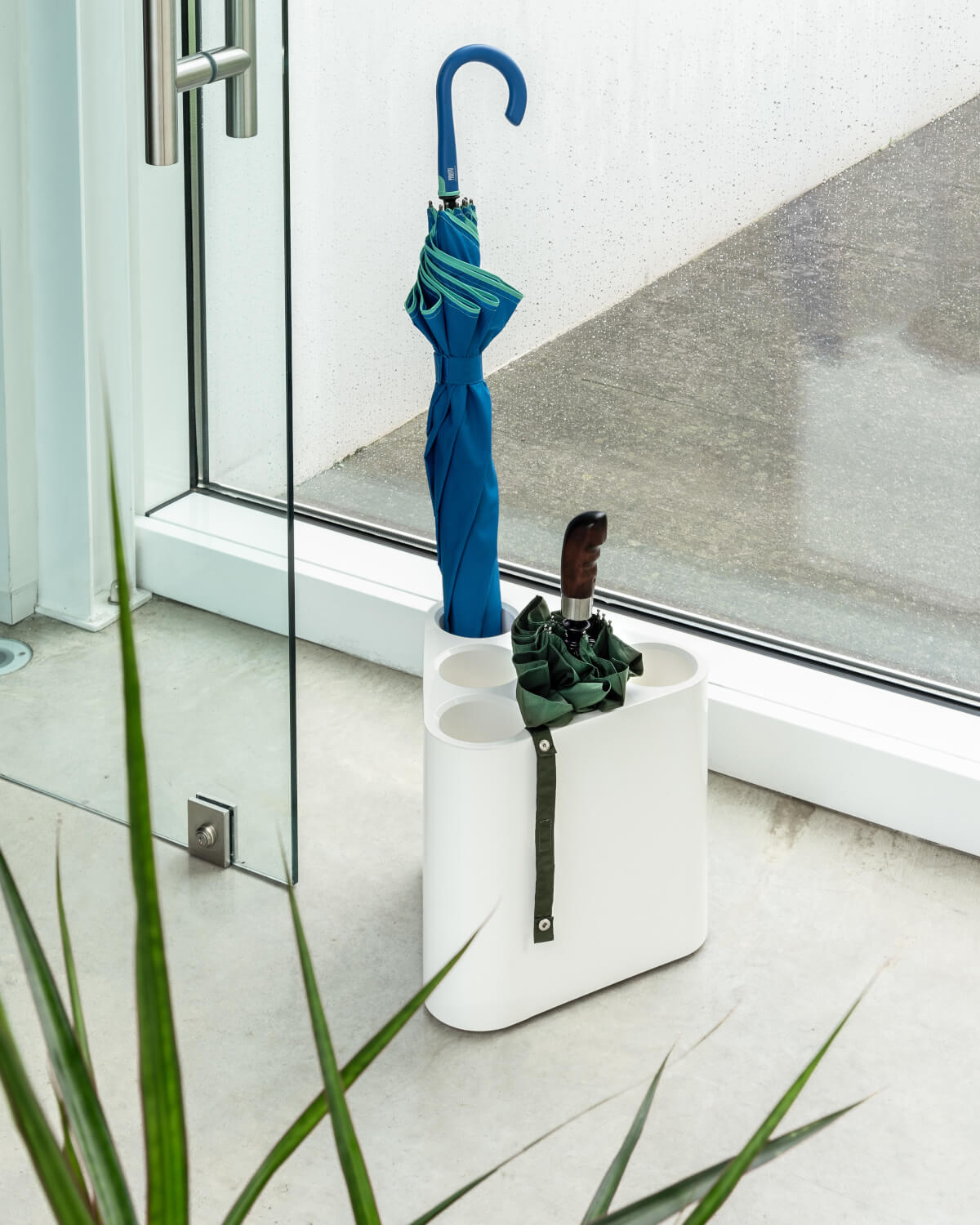 Magis Poppins Schirmständer – Praktisches Wohnambiente Magis Poppins Schirmständer aus hochwertigem Material, langlebig und elegant – modernes Ambiente