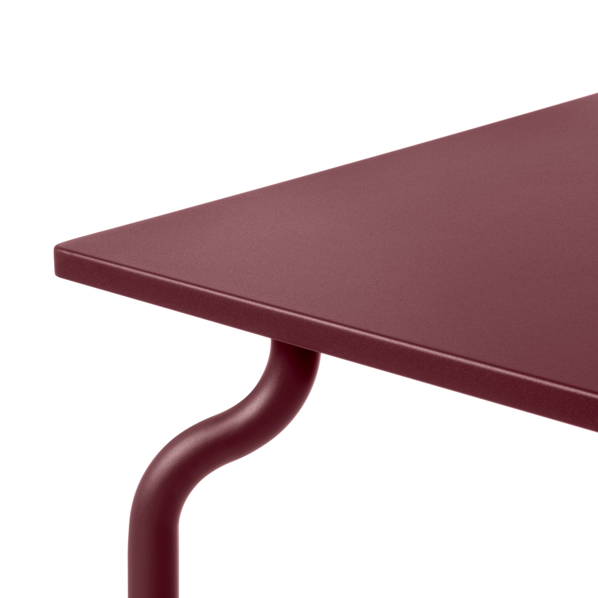 Magis South Esstisch 90x90 cm, bordeaux, eleganter Tisch, langlebig, italienisches Qualitätsdesign