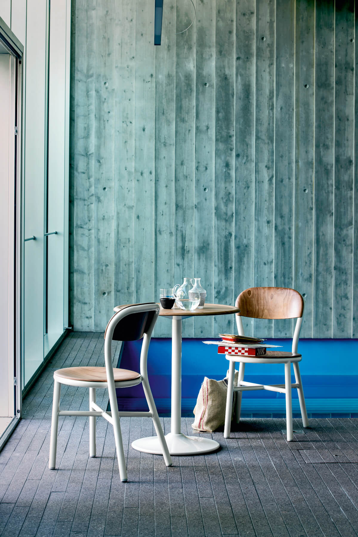 Magis Pipe Stuhl im minimalistischen Ambiente, leicht, komfortabel und hochwertig – italienisches Design