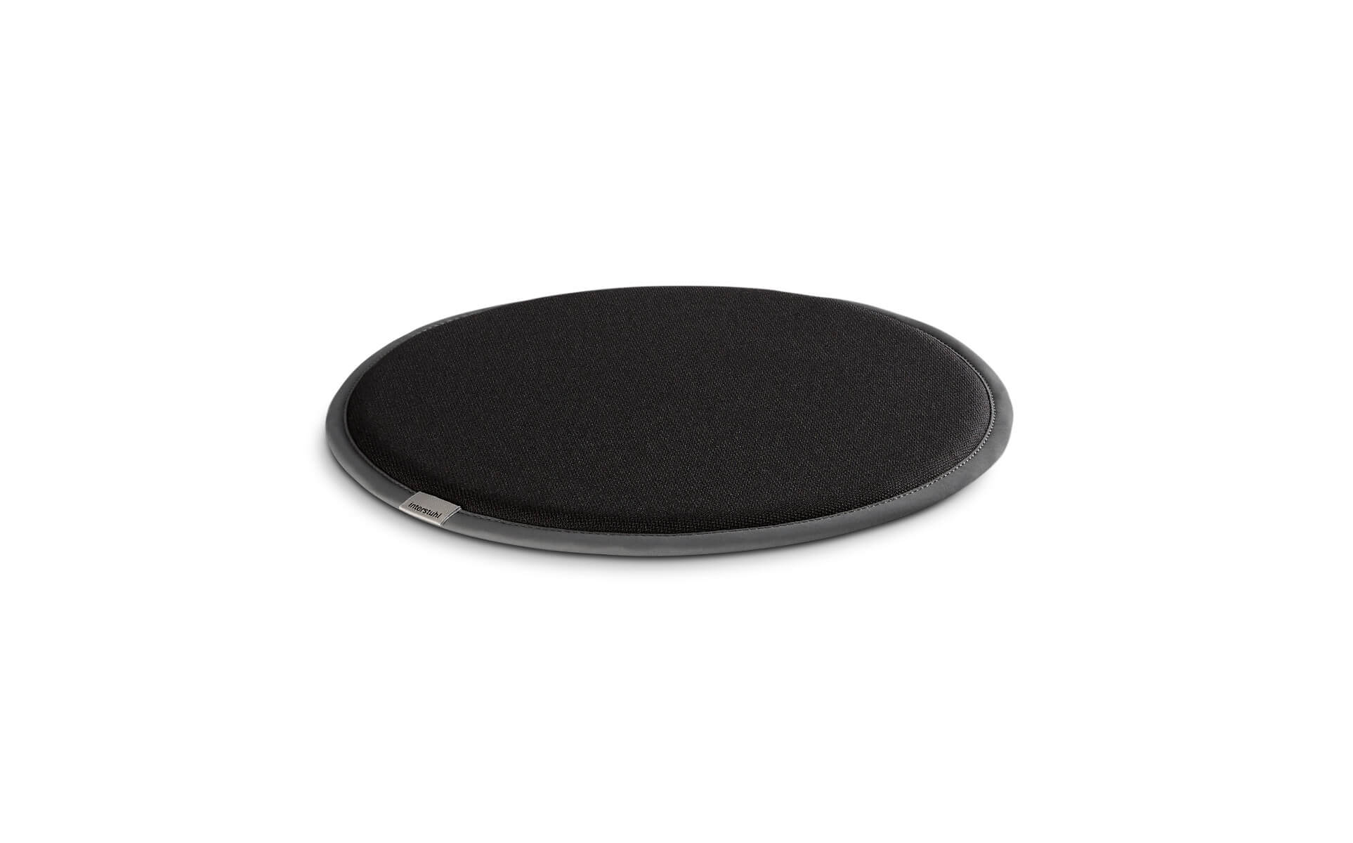 UP Sitzkissen von Interstuhl in tiefschwarz, ergonomisch geformt, rutschfest, langlebig, optimaler Sitzkomfort