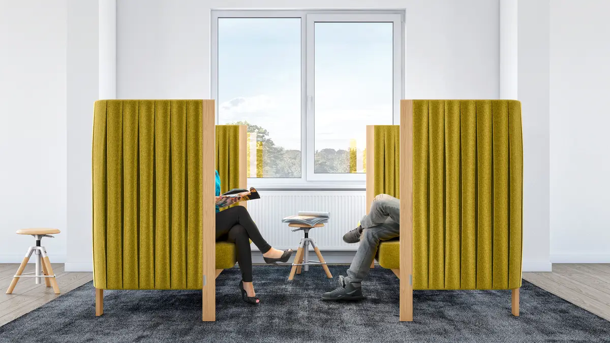 Girsberger Velum Highback Sofa als komfortable Sitzlösung für Gespräche und Besprechungen im Büro.