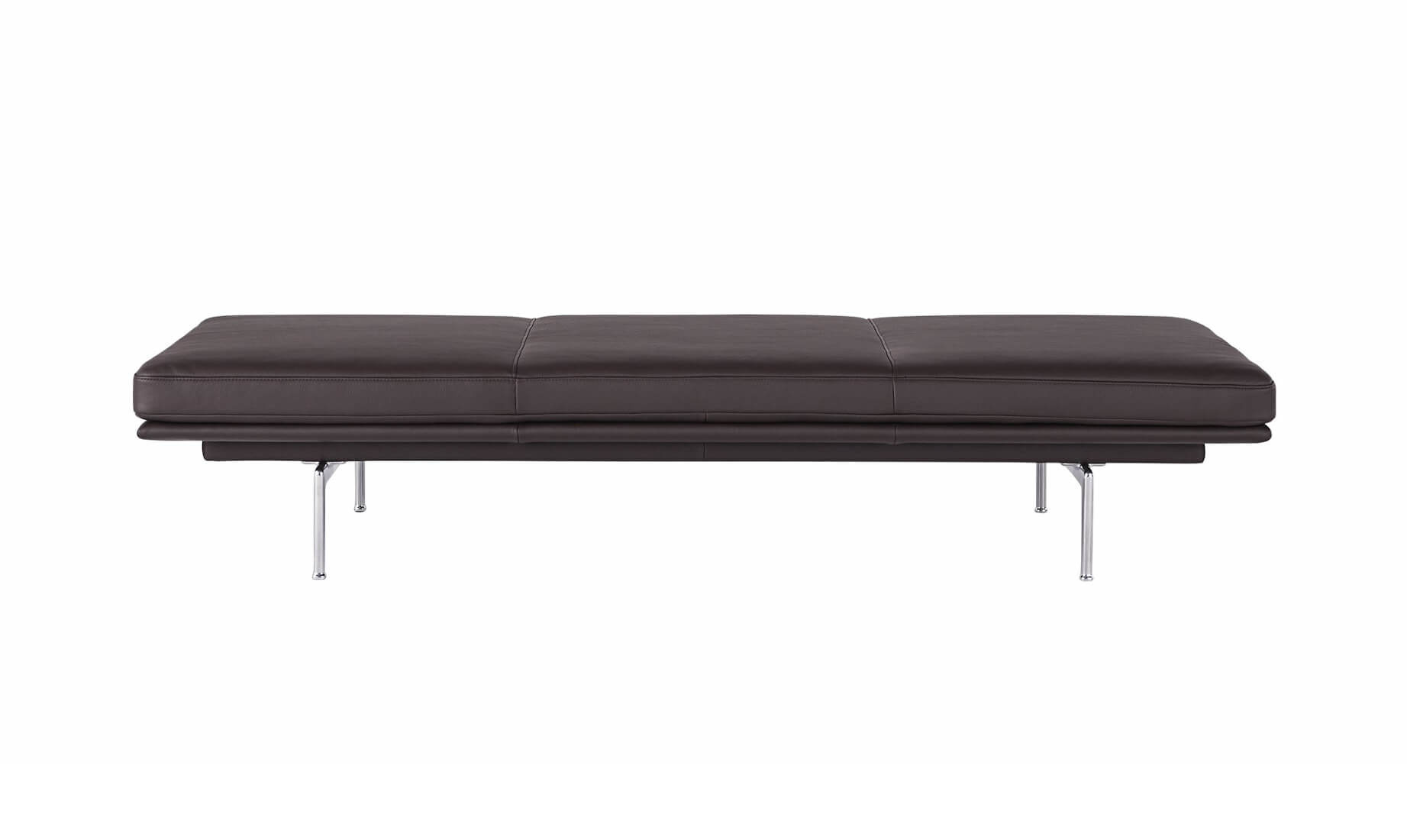Muuto Outline Daybed aus Easy Leder in Root mit poliertem Aluminiumgestell, modernes skandinavisches Design für stilvolle Wohnräume