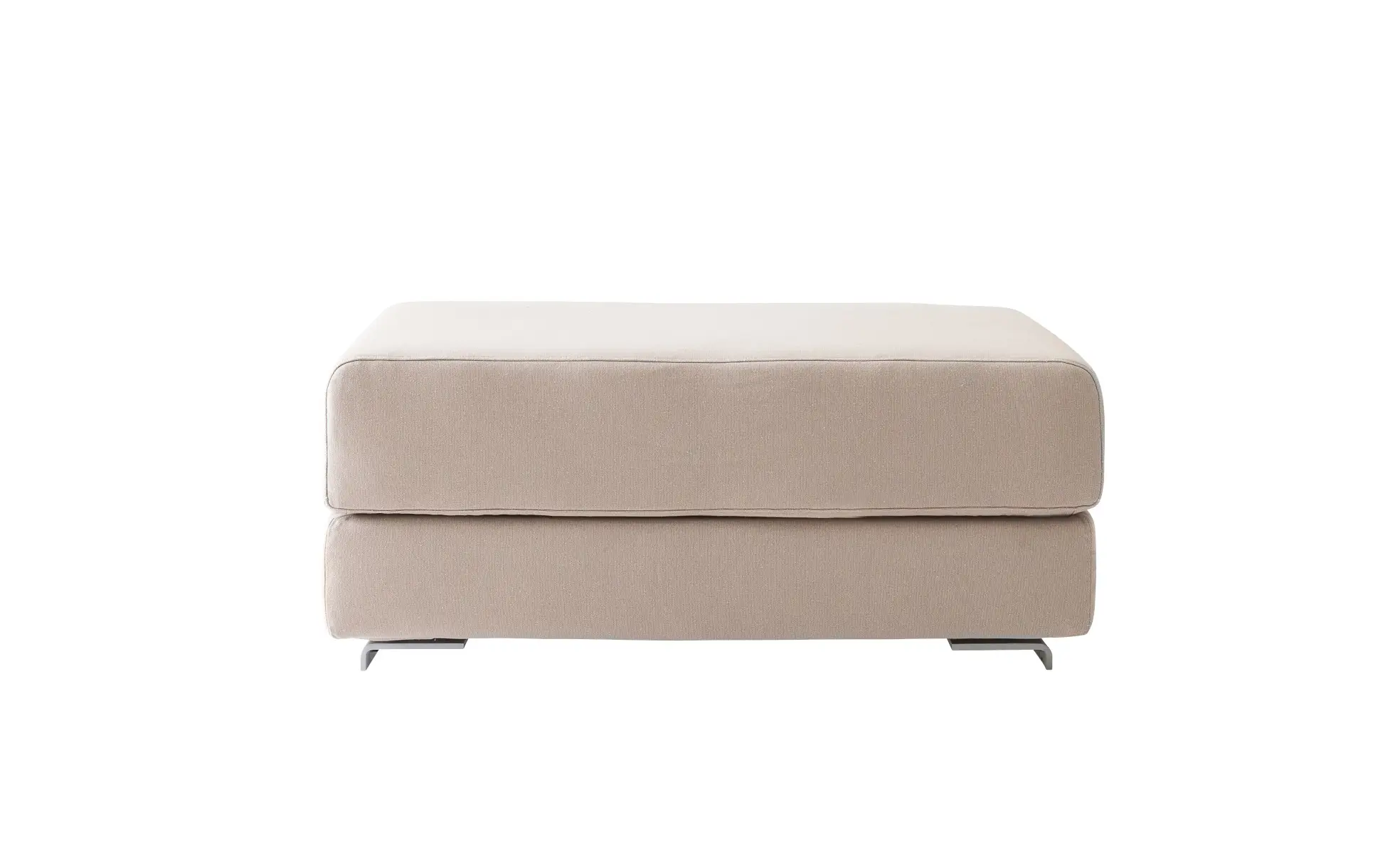 Softline Lounge Hocker in Beige aus frontaler Perspektive mit übereinanderliegenden Polsterelementen und niedrigem Metallgestell.