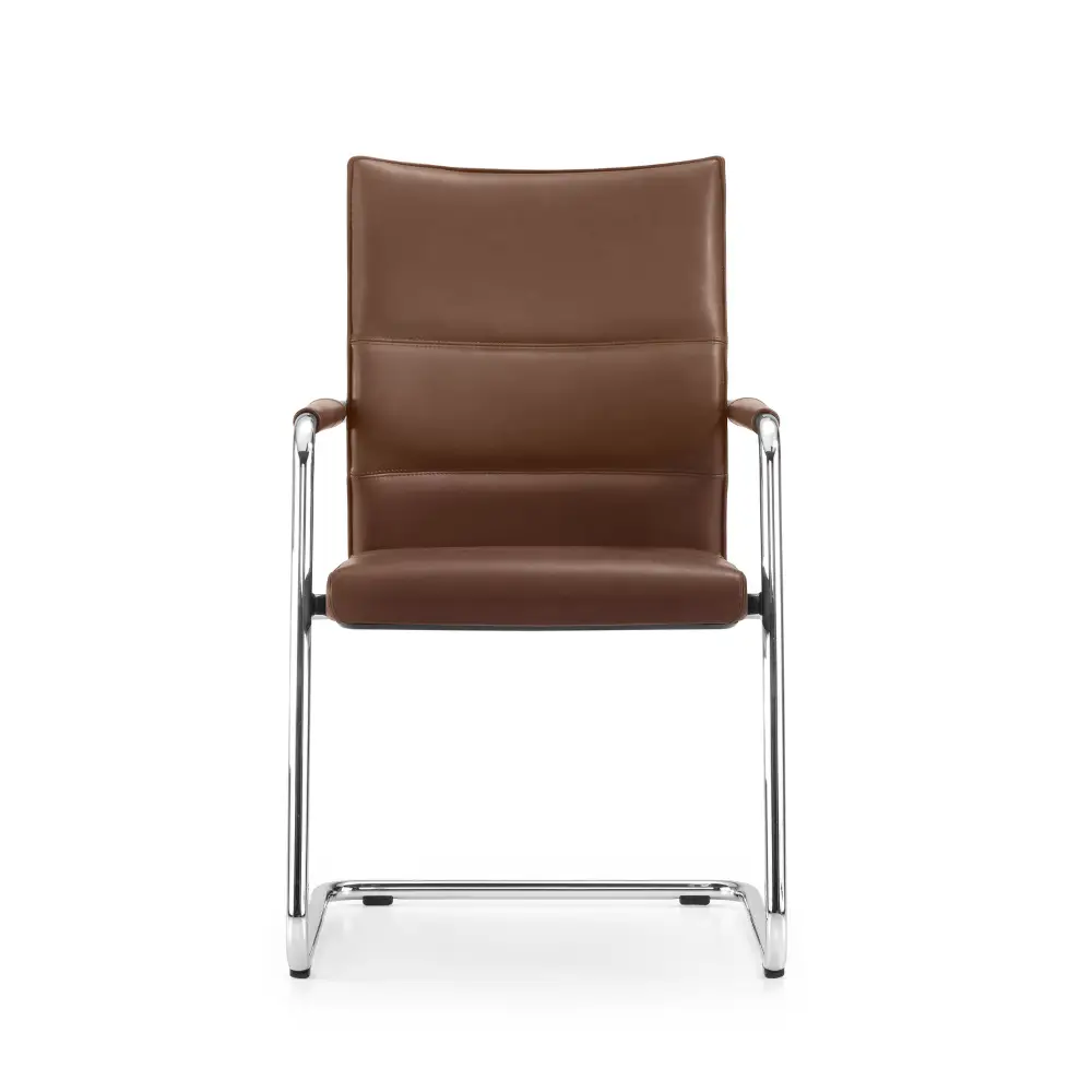 Girsberger Diagon Executive Freischwinger mit gepolsterter Sitzfläche und Rückenlehne als elegante Sitzlösung für Besprechungsräume.