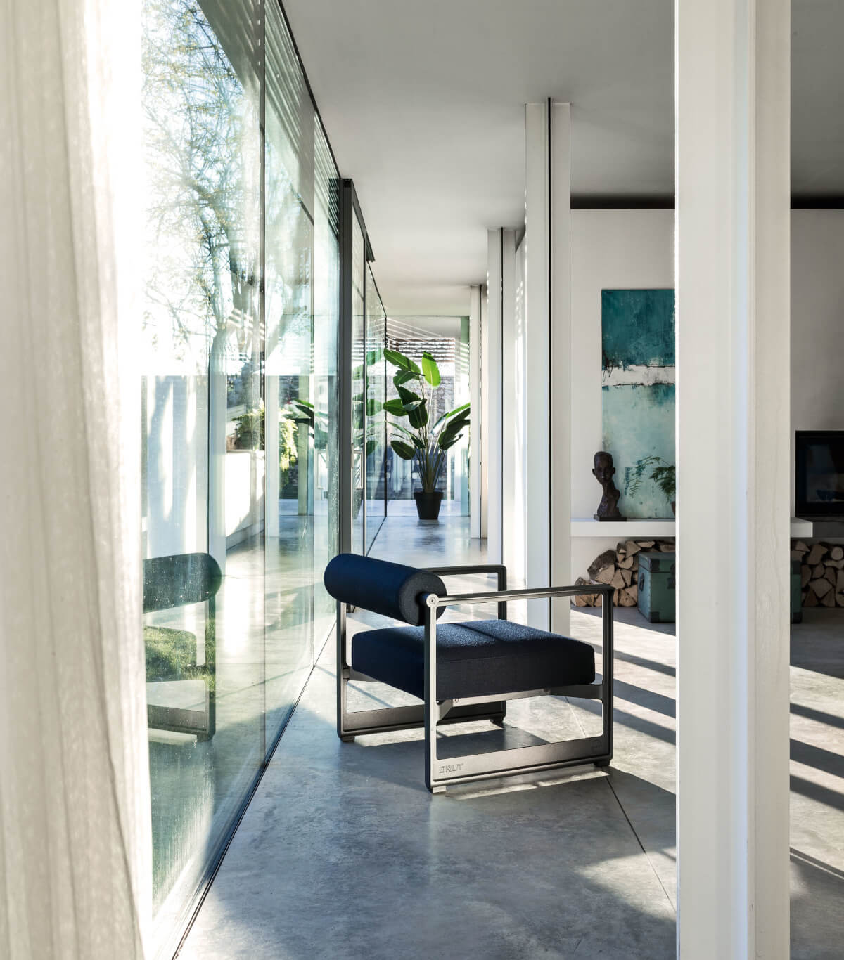 Magis Brut Sessel im modernen Wohnambiente, komfortabel, hochwertig und stilvoll – italienisches Design für zeitloses Interieur