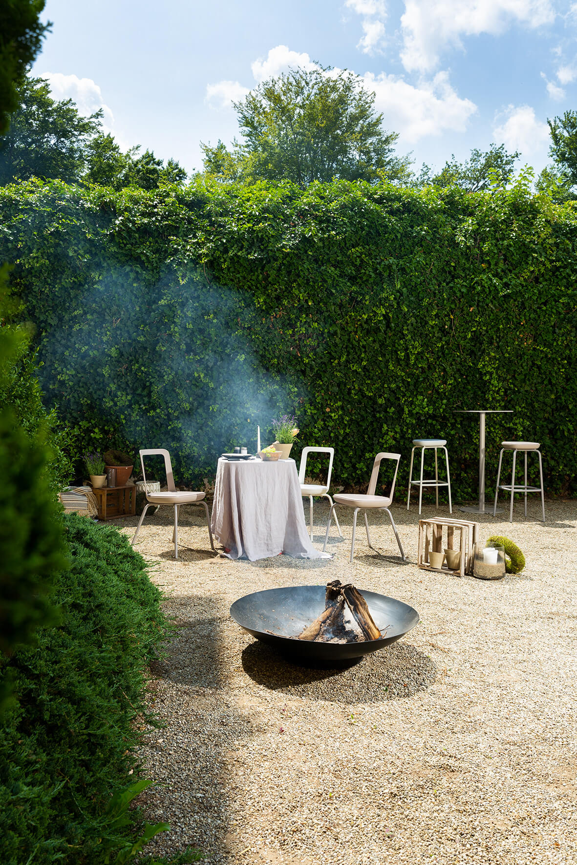 Wagner W-2020 Stuhl mit Sitzkissen, moderner Holzstuhl mit ergonomischer Kunststoffschale