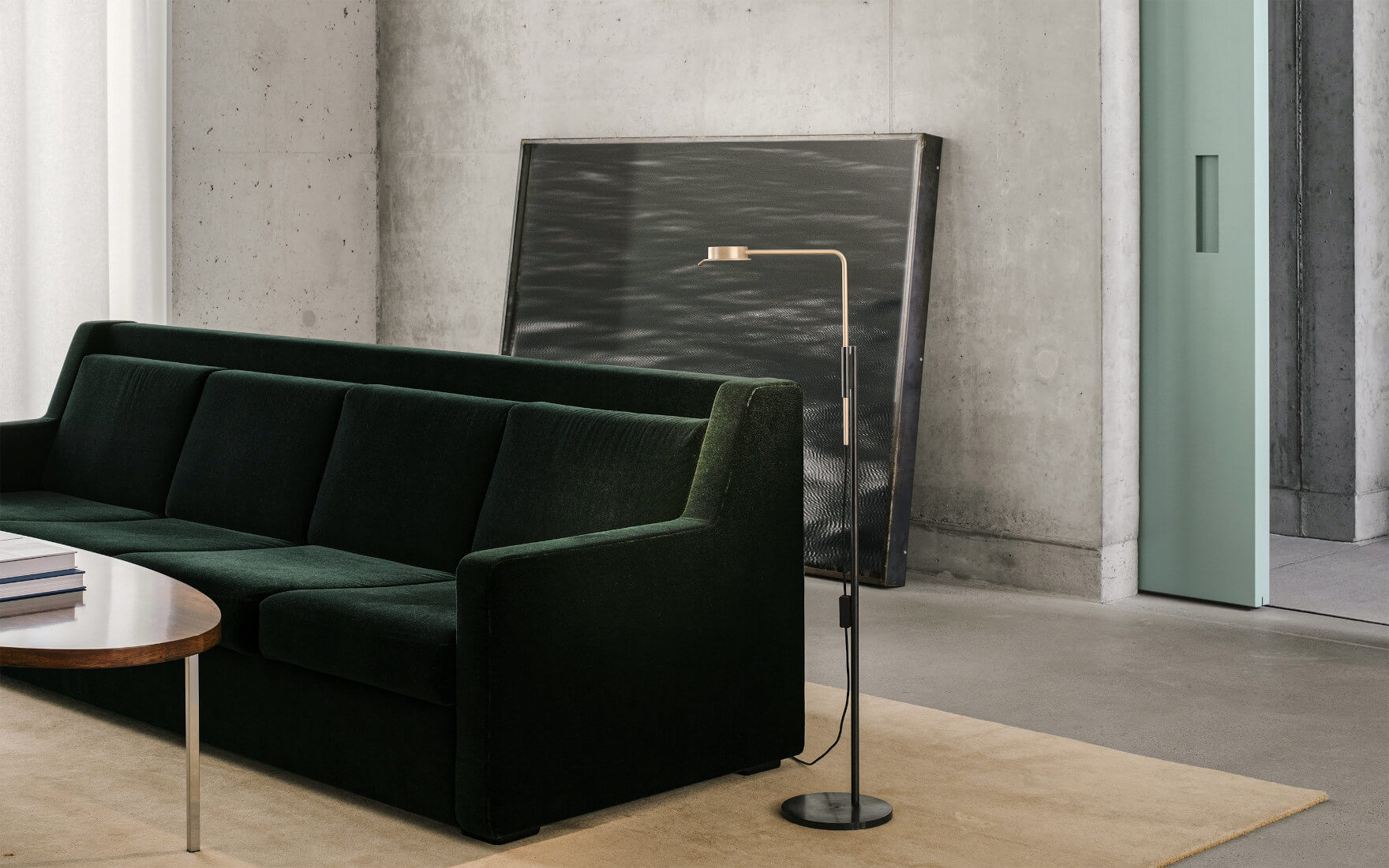 w102 Chipperfield Stehleuchte, brass / steel