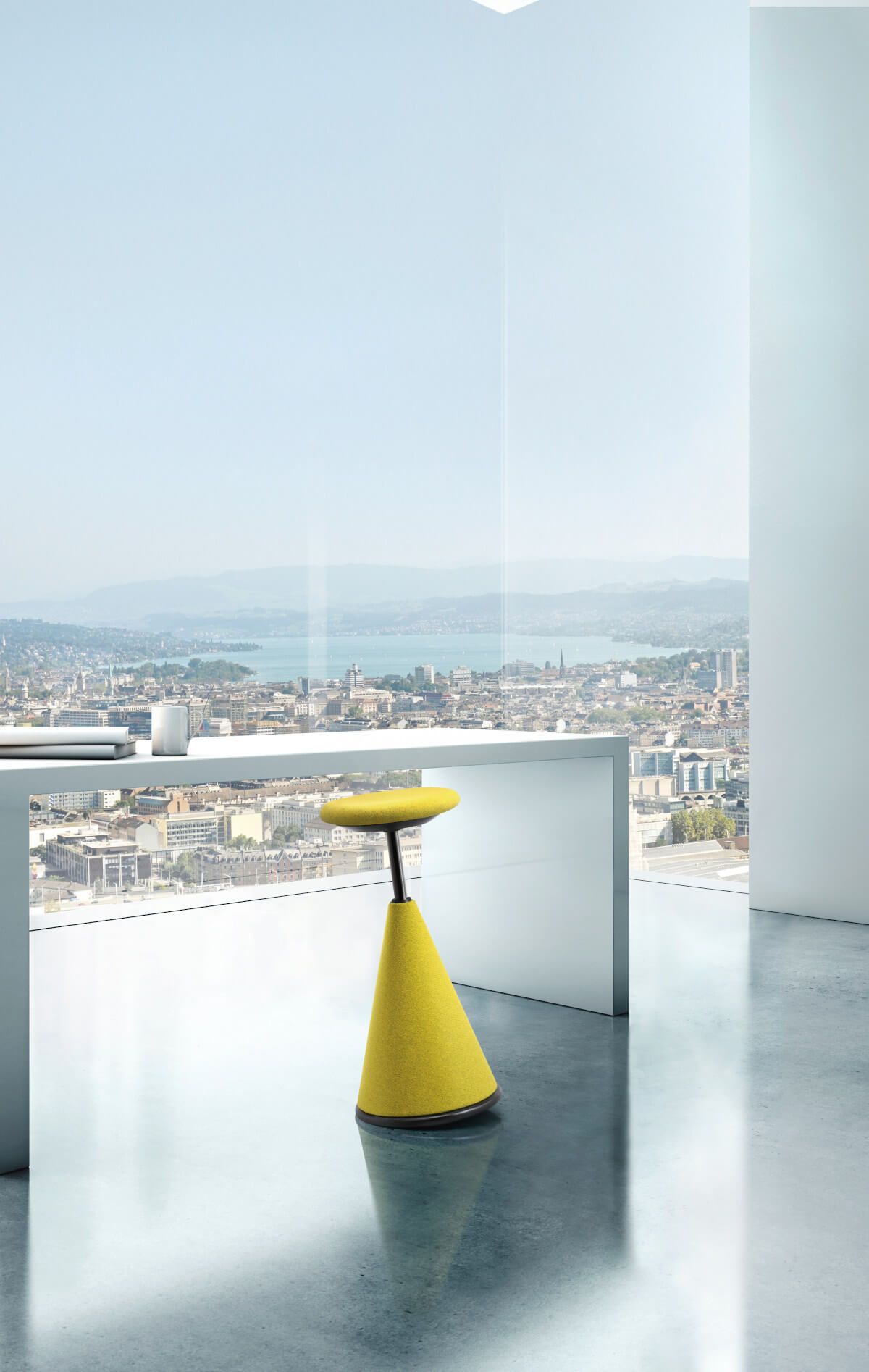 Giroflex 10-2020 moderner Stehhocker für Büro und Homeoffice mit ergonomischem Sitzkomfort