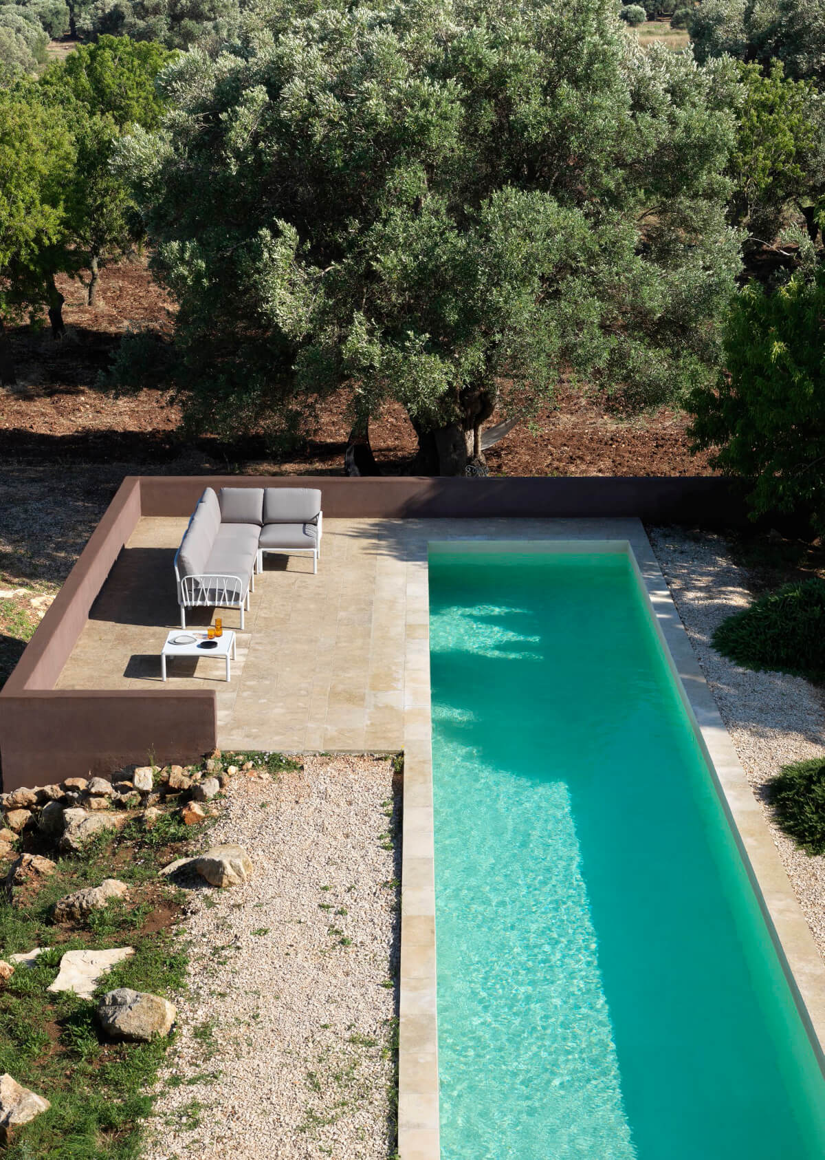 Nardi Komodo Lounge-Sofa, flexibel nutzbar, pflegeleicht und komfortabel – stilvolles Gartendesign