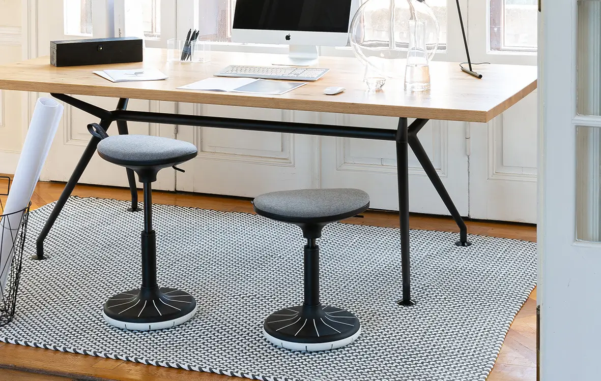 wagner-w3-hocker-homeoffice.webp?width=3000