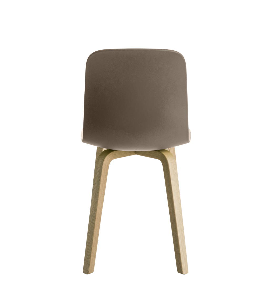 Magis Substance Stuhl, Esche natur & Schwarz, leichter Designstuhl, ergonomisch, modernes Made-in-Italy-Design